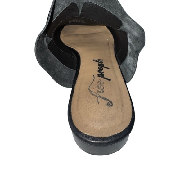 Free People Sienna Ruffle Slip On Black Leather Pointed Toe Mules Shoes 38 EU - Picture 8 of 11